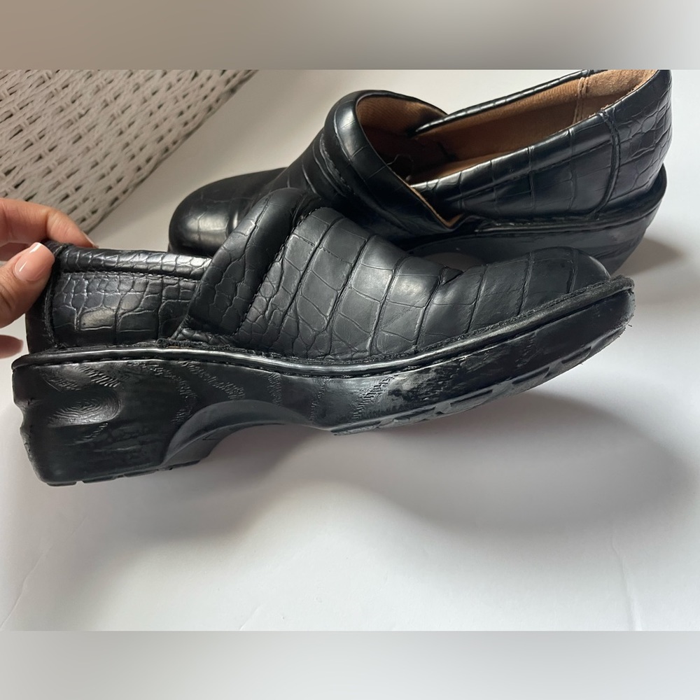 BOC clogs